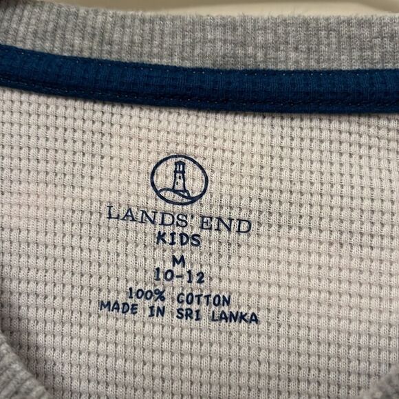 Lands End boys size 10/12 cotton green camouflage long sleeved shirt. - Picture 3 of 4